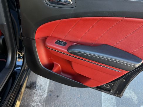 Used 2020 Dodge Charger SRT Hellcat w/ Navigation & Travel Group image 11