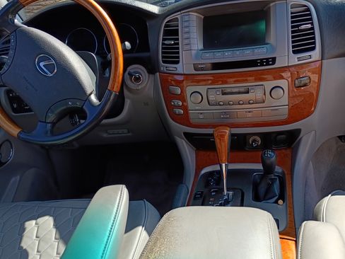 Used 2007 Lexus LX 470 4WD image 8