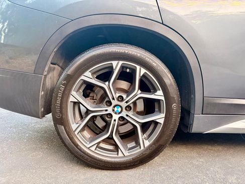 Used 2021 BMW X1 xDrive28i w/ Convenience Package image 9