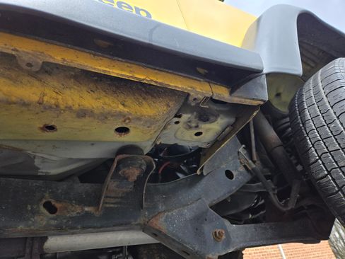 Used 2000 Jeep Wrangler Sport image 27