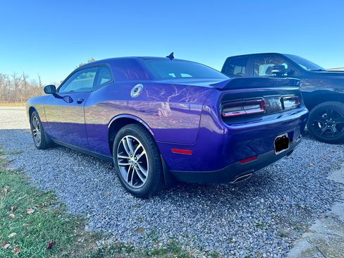Used 2019 Dodge Challenger GT w/ Plus Package image 2