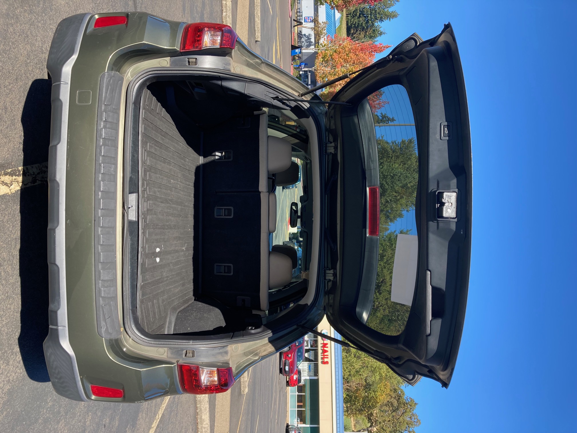 Used 2015 Subaru Outback 2.5i Premium AWD/4WD image 12