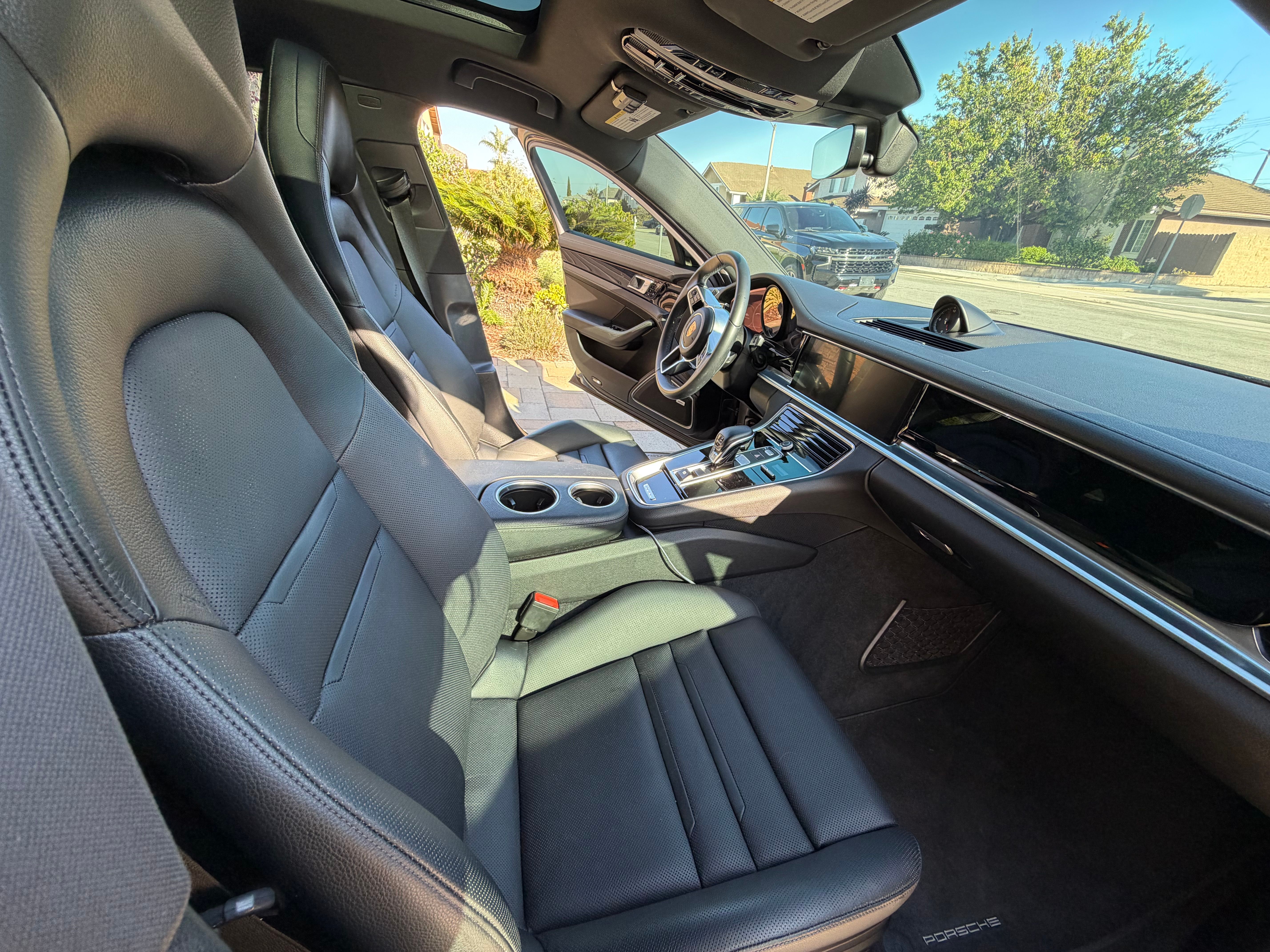 Used 2019 Porsche Panamera 4S AWD/4WD image 15