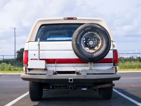 Used 1996 Ford Bronco image 5