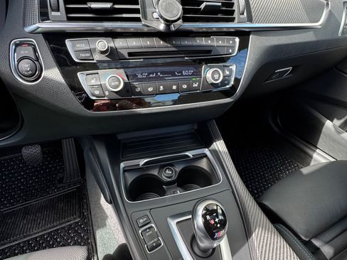 Used 2018 BMW M2 image 17