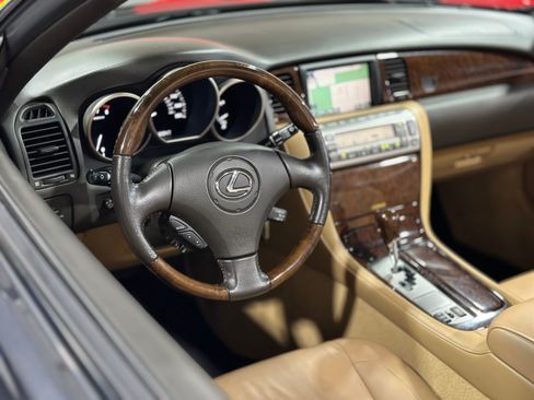 Used 2007 Lexus SC 430 Convertible image 4