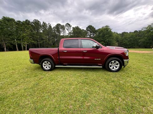 Used 2019 RAM 1500 Laramie w/ Trailer Tow Group AWD/4WD image 25