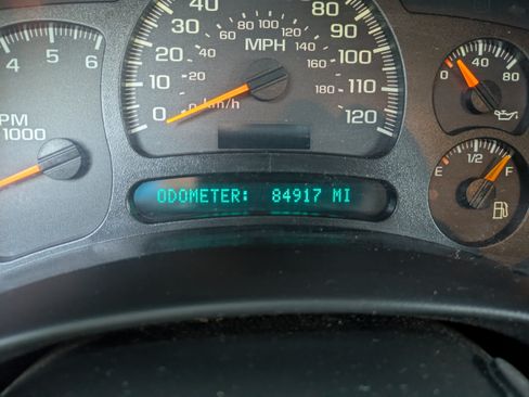 Used 2005 Chevrolet Silverado 1500 W/T image 6