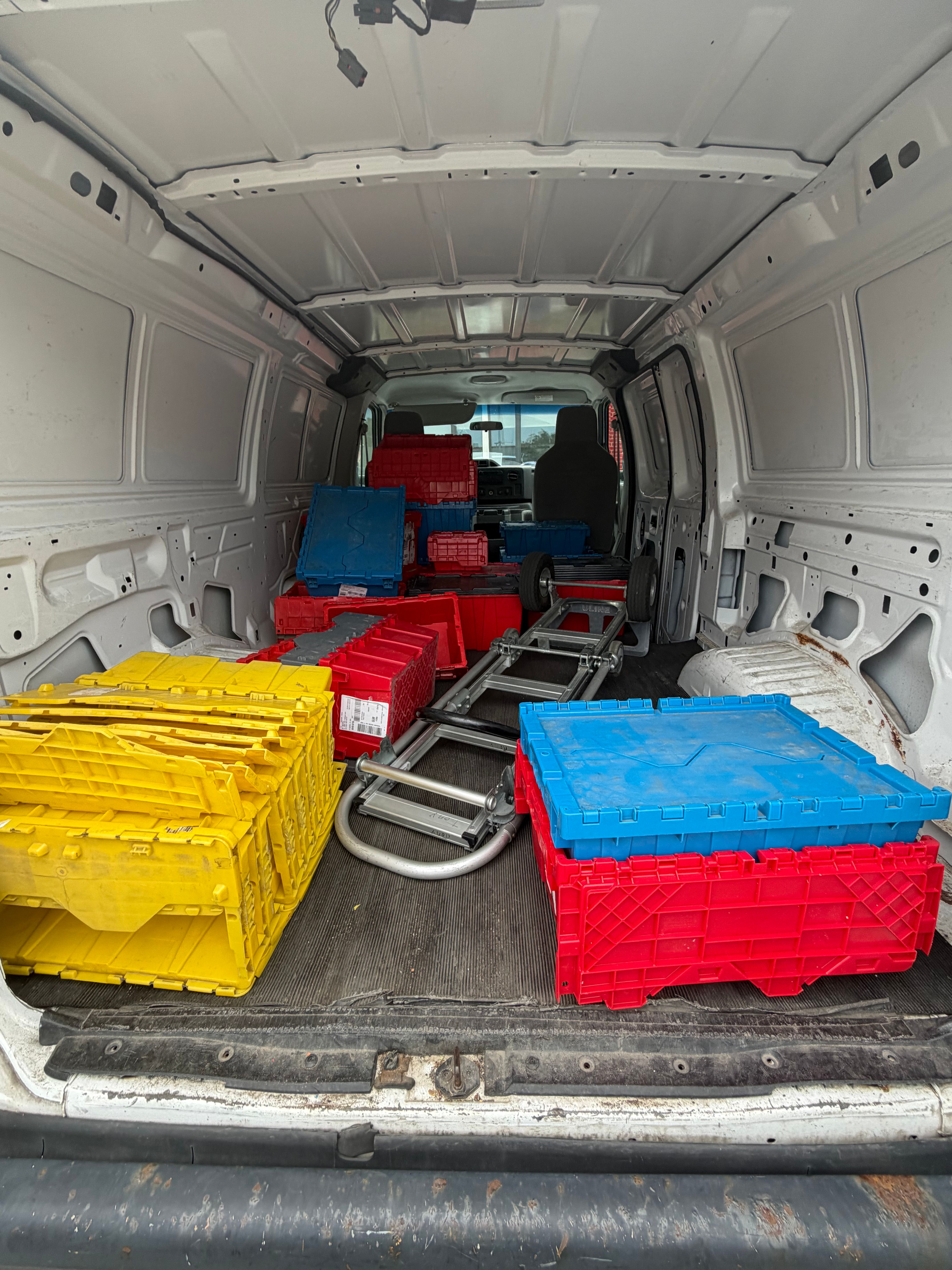 Used 2011 Ford E-150 and Econoline 150 w/ PWR Group RWD image 8