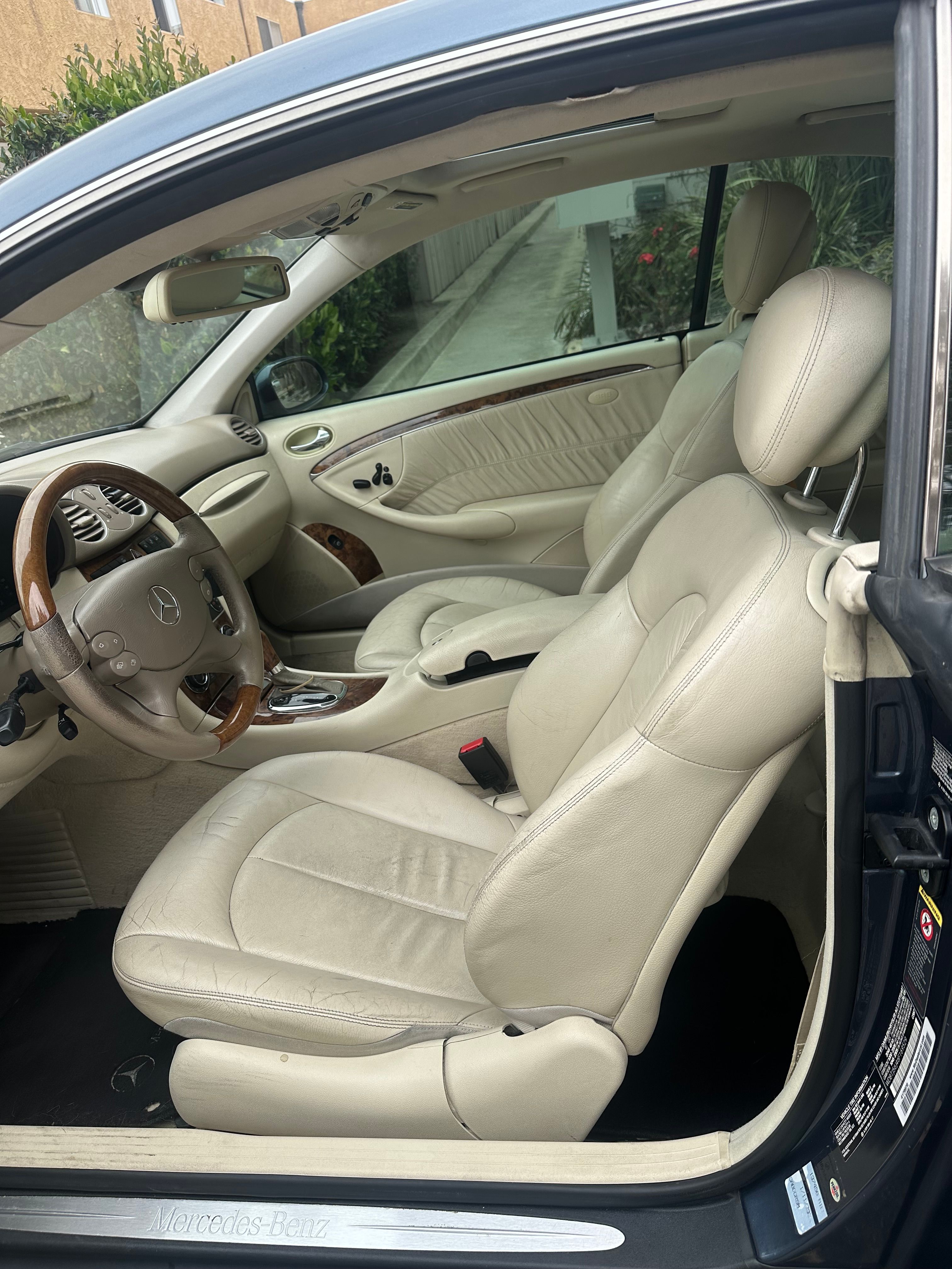 Used 2006 Mercedes-Benz CLK 350 Coupe image 15