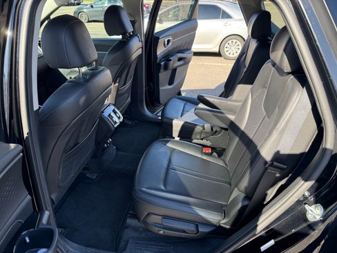 Used 2022 Kia Sorento SX image 23