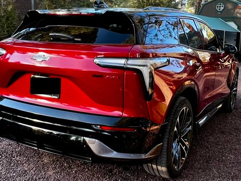 Used 2025 Chevrolet Blazer EV SS w/ Performance Package image 8