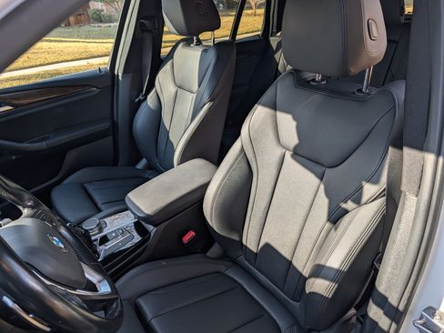 Used 2019 BMW X3 sDrive30i image 11