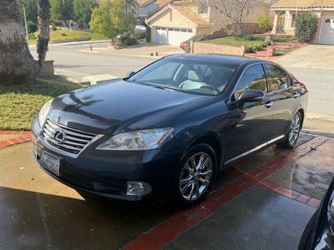 Used 2010 Lexus ES 350 350 Sedan 4D image 1
