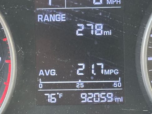 Used 2017 Hyundai Elantra SE FWD image 12