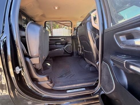 Used 2020 RAM 1500 Laramie image 14