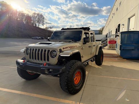 Used 2020 Jeep Gladiator Mojave image 5
