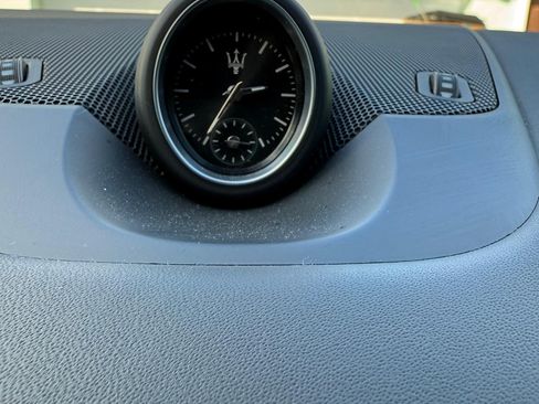 Used 2019 Maserati Levante S GranLusso image 17