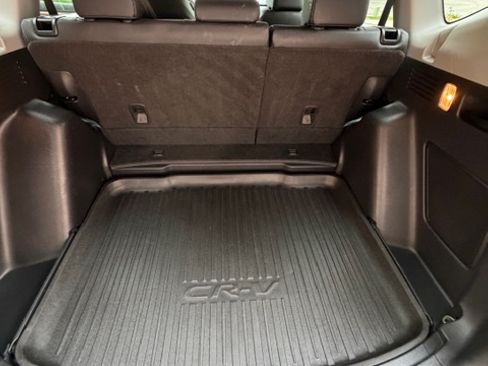 Used 2021 Honda CR-V Touring image 12