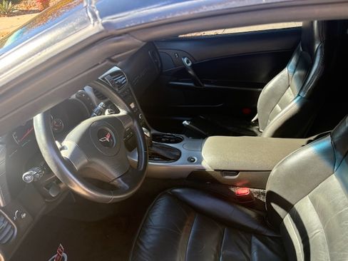 Used 2007 Chevrolet Corvette Coupe image 14