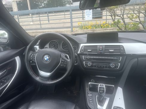 Used 2013 BMW 328i xDrive Sedan AWD/4WD image 12
