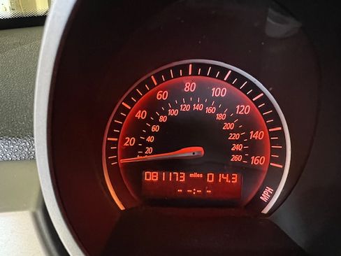 Used 2008 BMW Z4 3.0i image 9