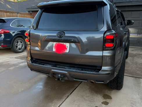 Used 2012 Toyota 4Runner SR5 w/ Premium Pkg w/3rd Row Seat AWD/4WD image 21