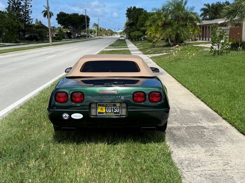 Used 1994 Chevrolet Corvette Convertible image 4