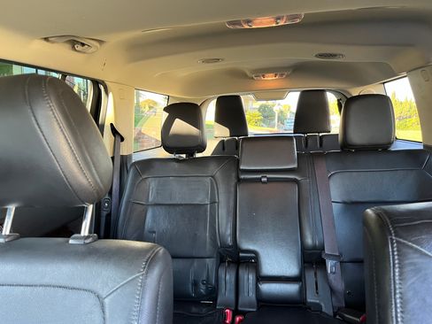 Used 2013 Ford Flex Limited image 12