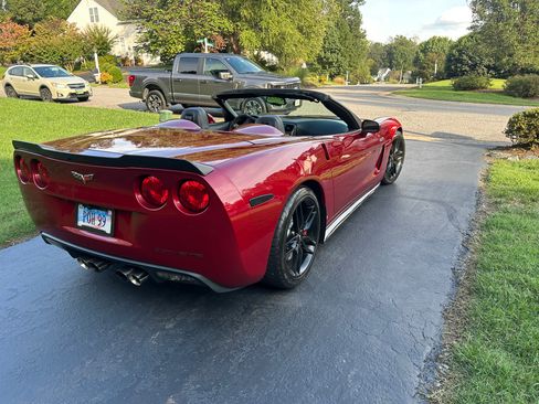 Used 2008 Chevrolet Corvette Convertible w/ Preferred Equipment Group image 4
