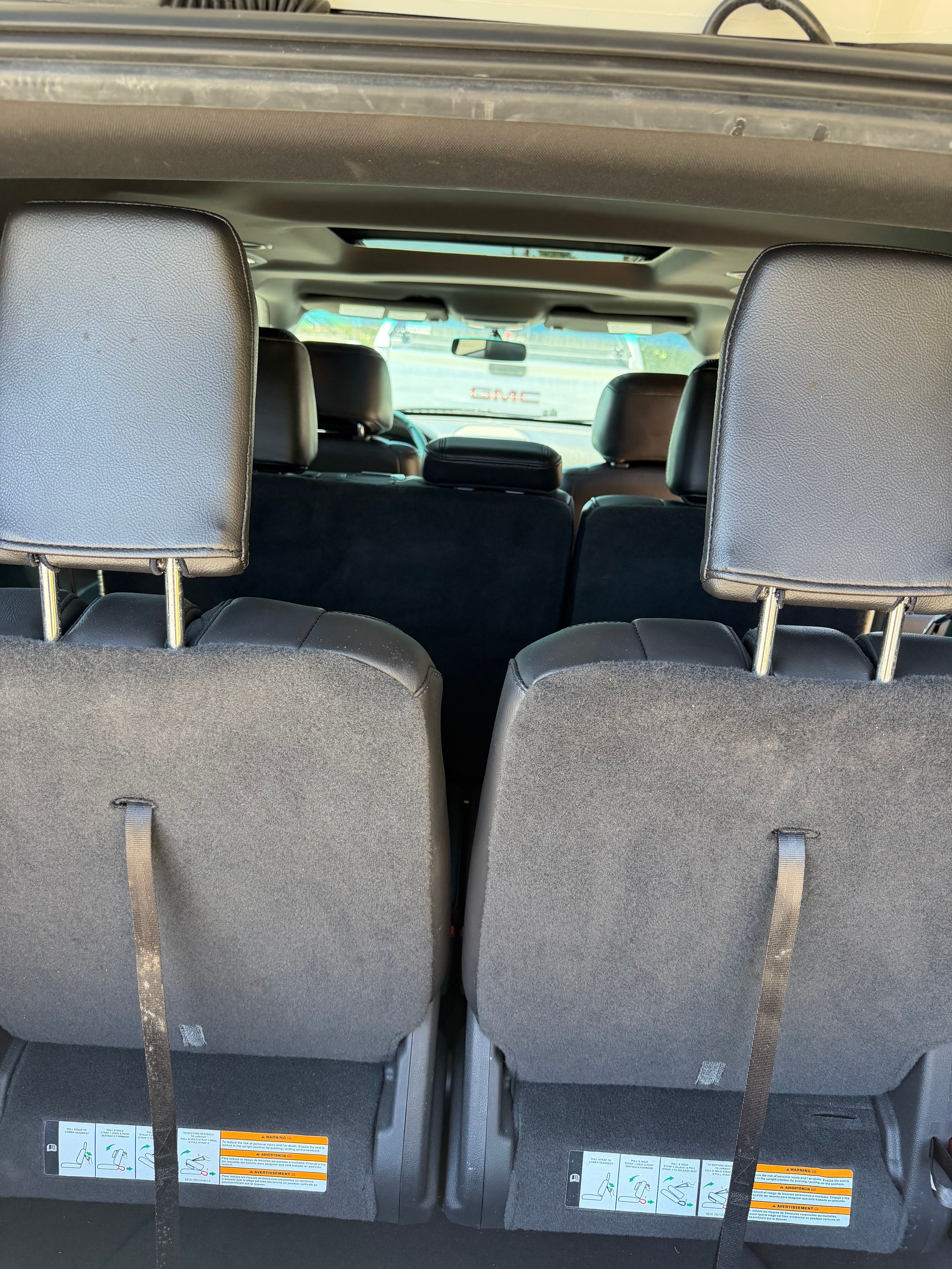 Used 2015 Ford Explorer XLT w/ Equipment Group 202A FWD image 10