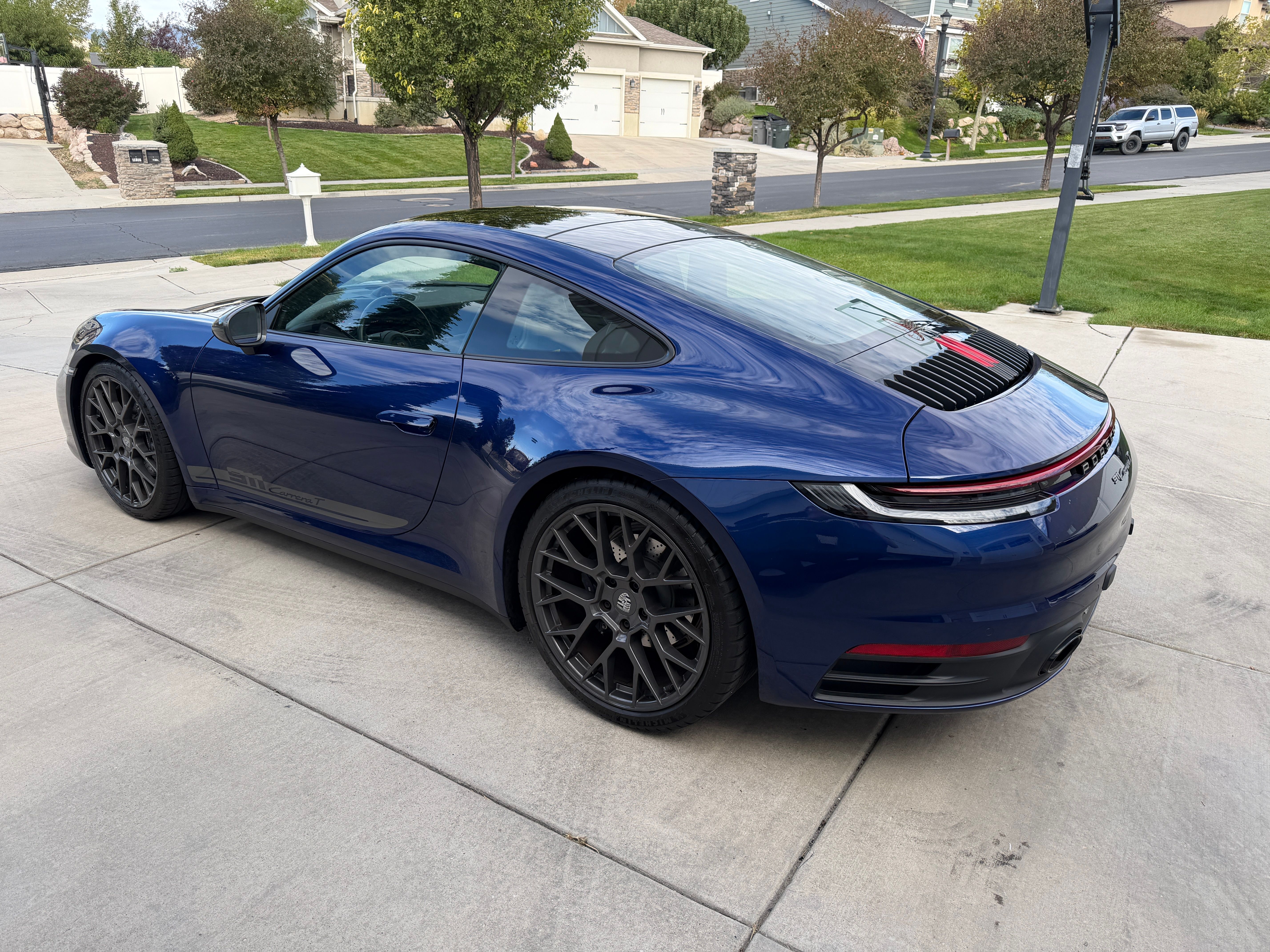 Used 2023 Porsche 911 Carrera T RWD image 6