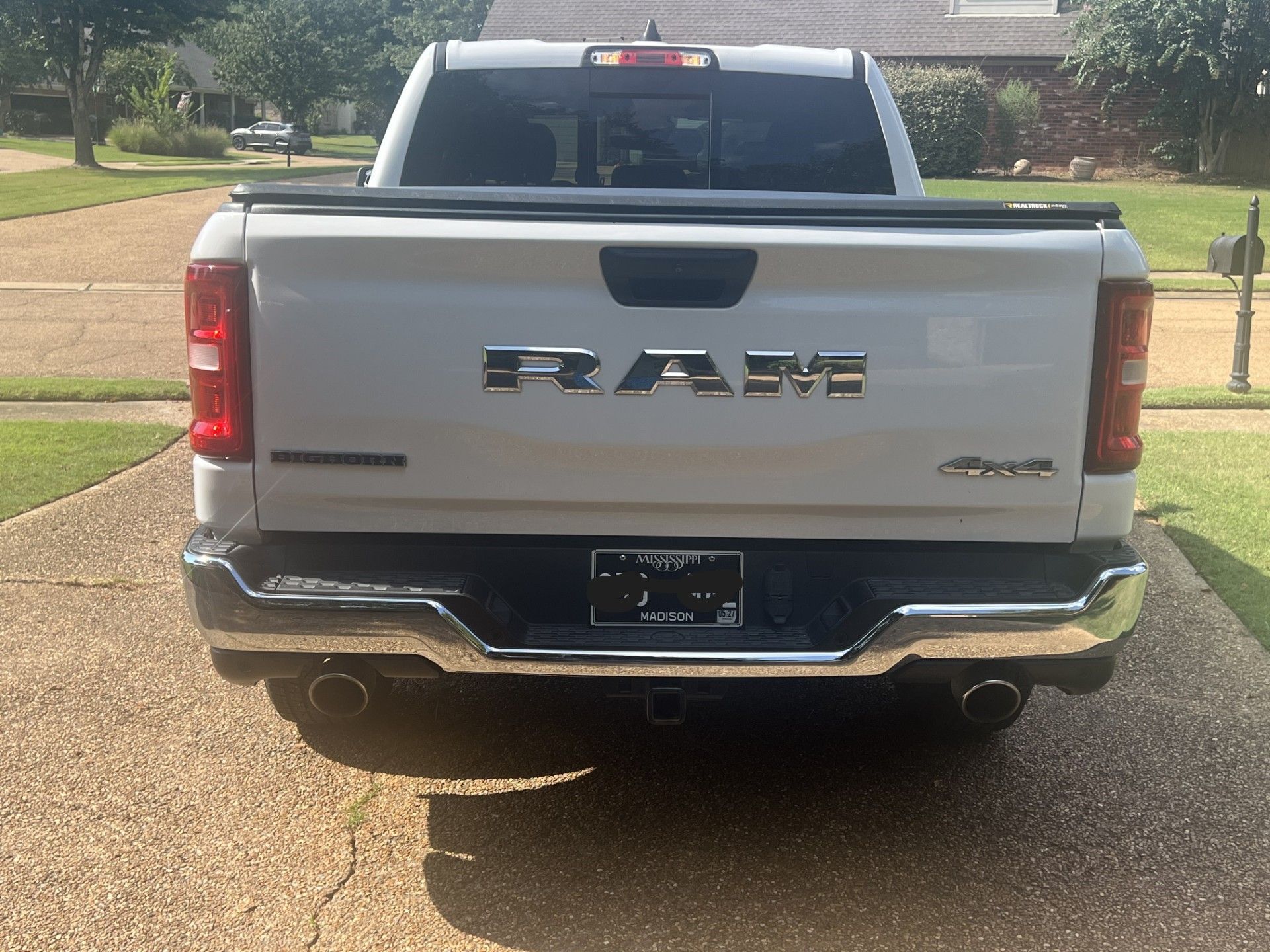 Used 2025 RAM 1500 Big Horn AWD/4WD image 4