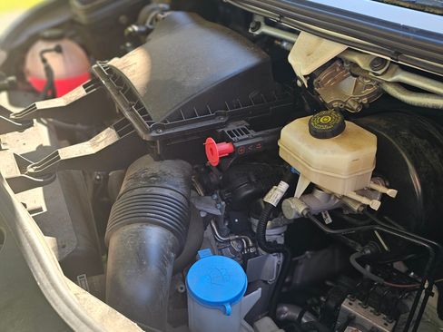 Used 2020 Freightliner Sprinter 2500 image 1