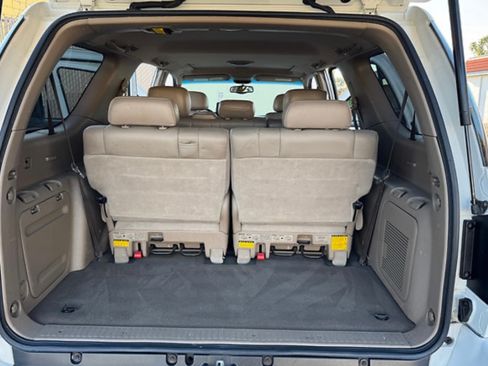 Used 2003 Toyota Sequoia Limited image 10