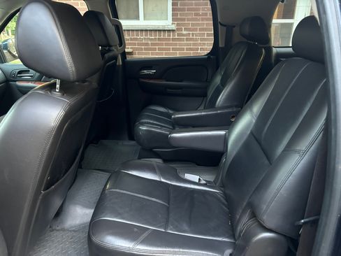 Used 2008 GMC Yukon XL 2500 SLT image 11