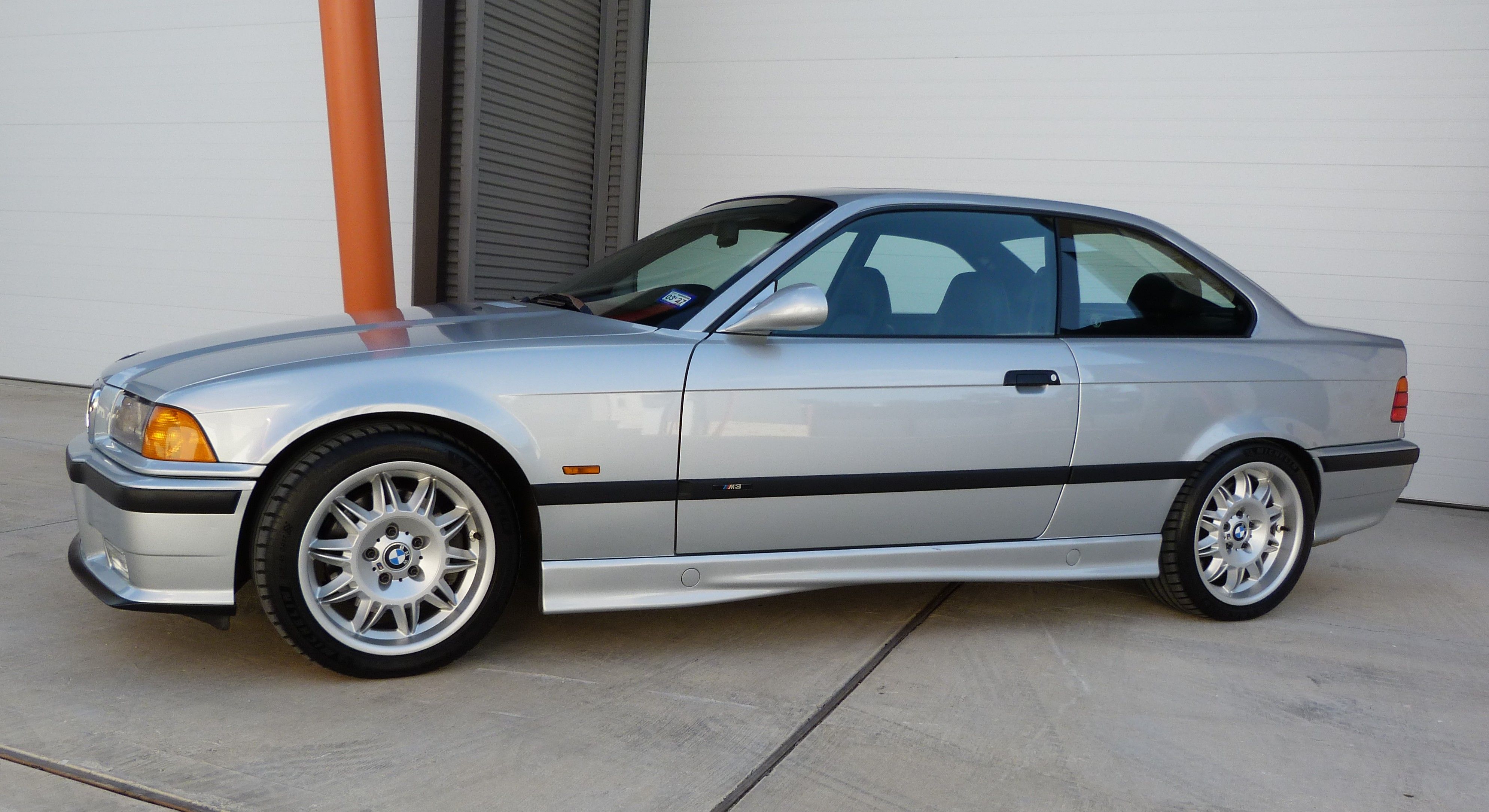 Used 1998 BMW M3 Coupe RWD image 1