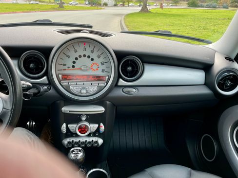Used 2007 MINI Cooper S image 15