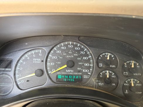 Used 2000 Chevrolet Silverado 1500 LS AWD/4WD image 14