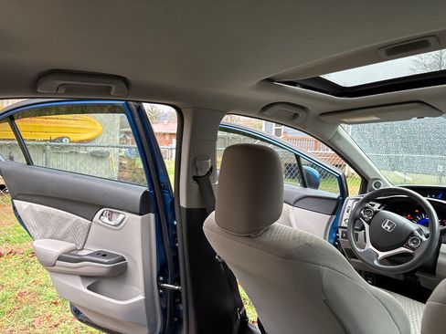 Used 2015 Honda Civic EX image 12