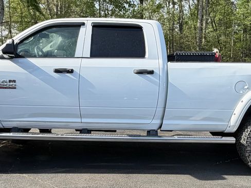Used 2015 RAM 3500 Tradesman w/ Chrome Appearance Group image 2
