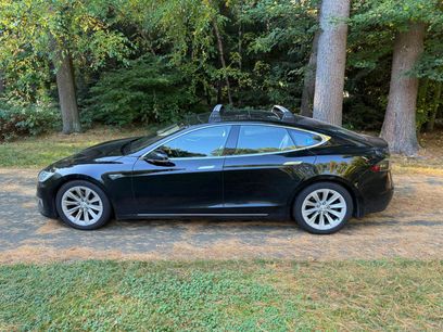 Used 2016 Tesla Model S 70D