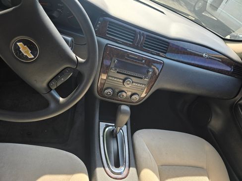 Used 2016 Chevrolet Impala Limited LS image 8