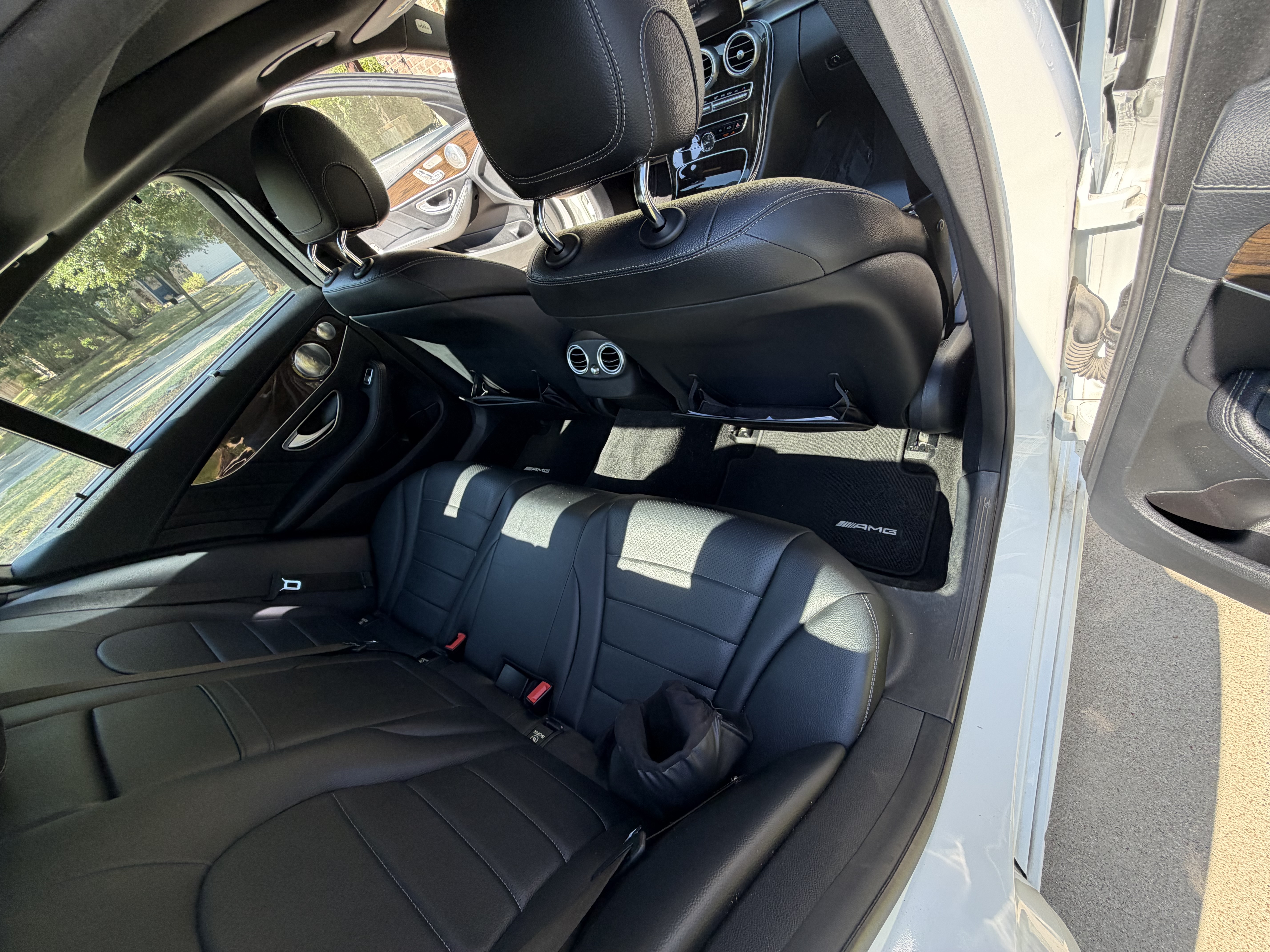 Used 2015 Mercedes-Benz C 400 4MATIC image 16