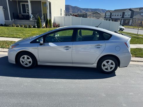 Used 2010 Toyota Prius Two image 4