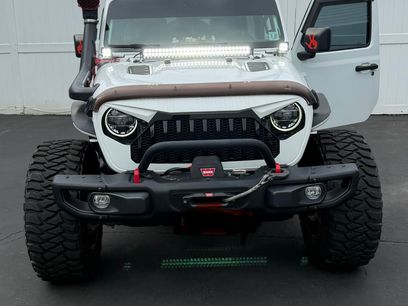 Used 2022 Jeep Wrangler Unlimited Rubicon w/ Steel Bumper Group