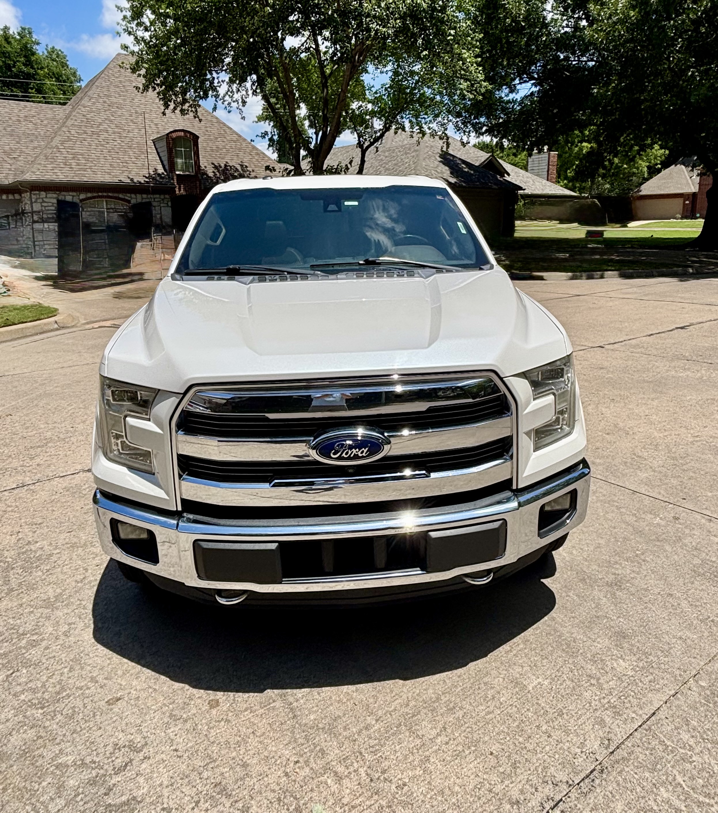 Used 2015 Ford F150 King Ranch w/ Equipment Group 601A Luxury AWD/4WD image 9