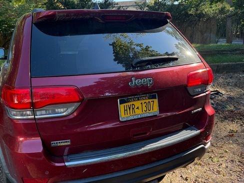 Used 2014 Jeep Grand Cherokee Limited image 1