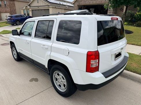 Used 2012 Jeep Patriot Sport w/ PWR Value Group FWD image 5