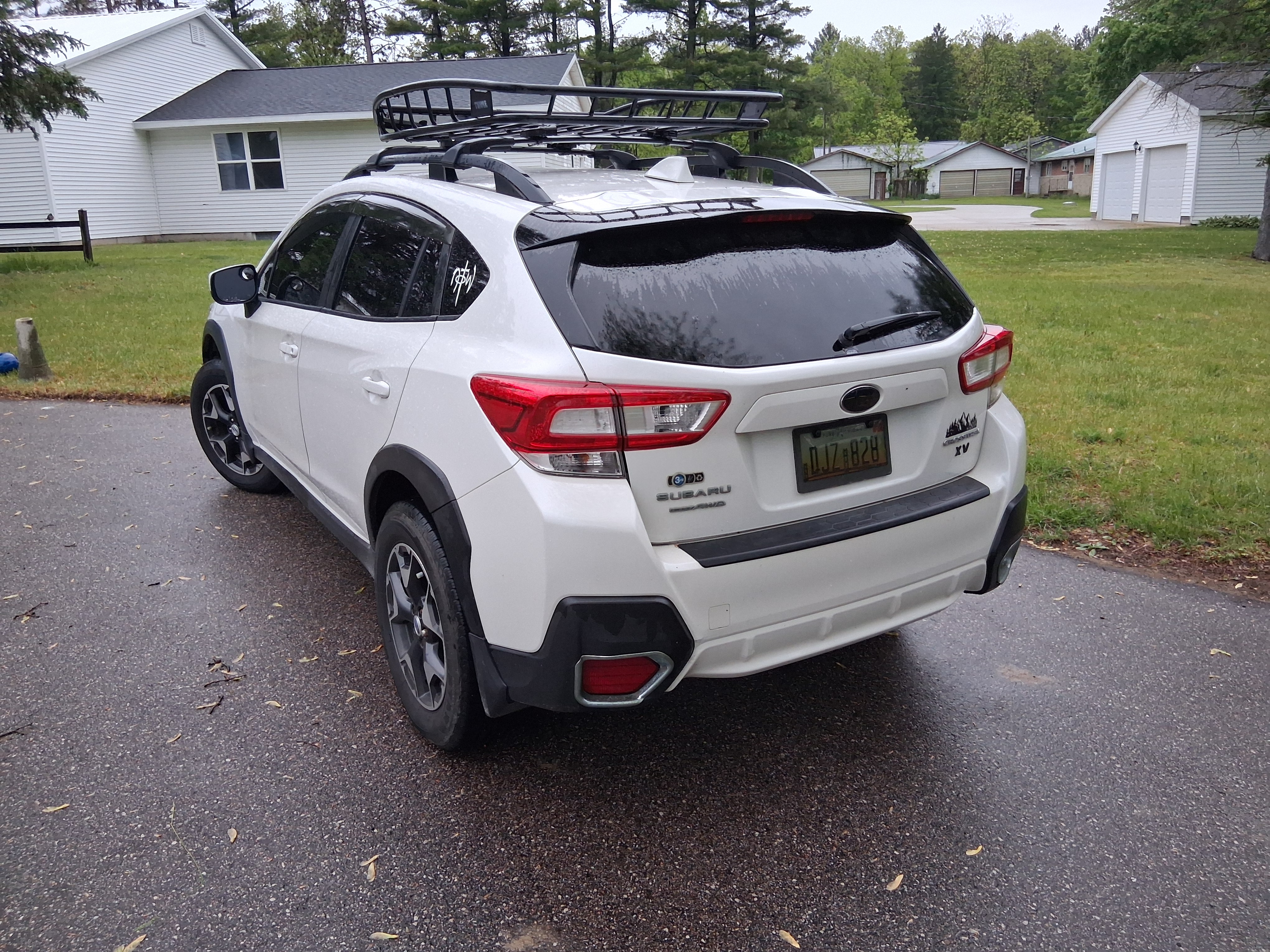 Used 2018 Subaru Crosstrek 2.0i Premium w/ Moonroof Package AWD/4WD image 6